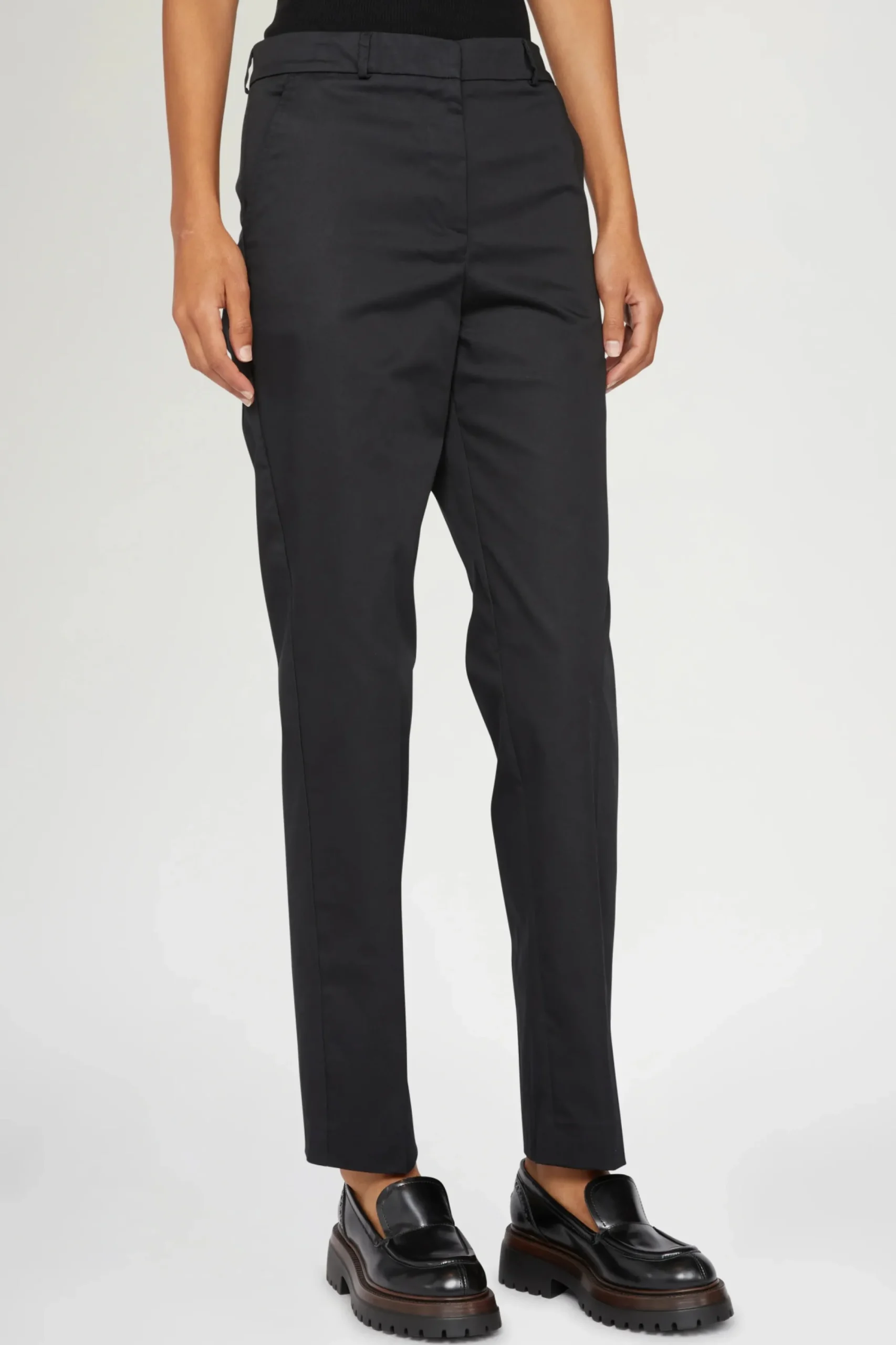 Sale Pantaloni Slim Neri Donna Pantaloni