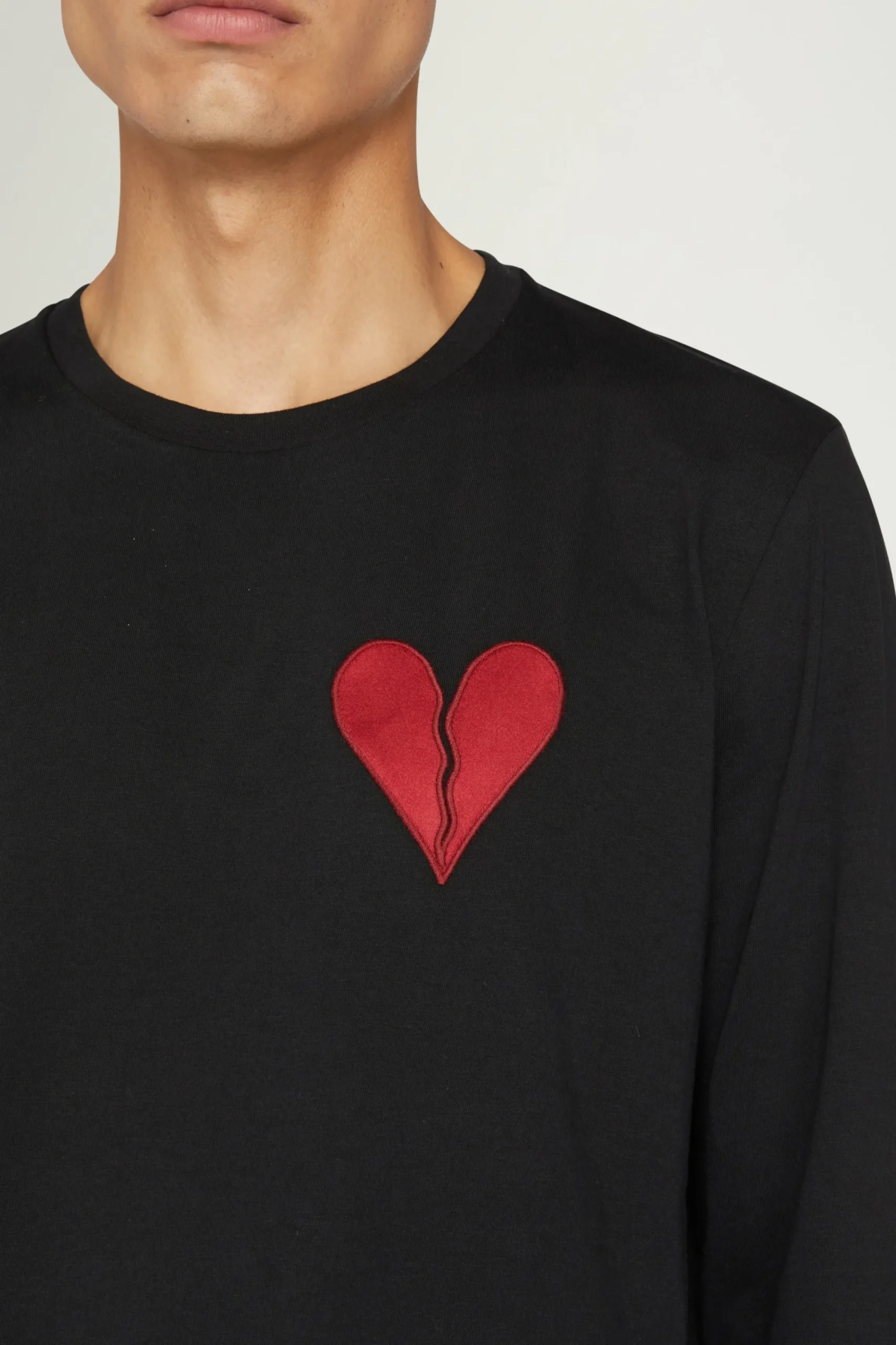 Fashion T-shirt Cuore Spezzato Lunga Nera Uomo Uomo